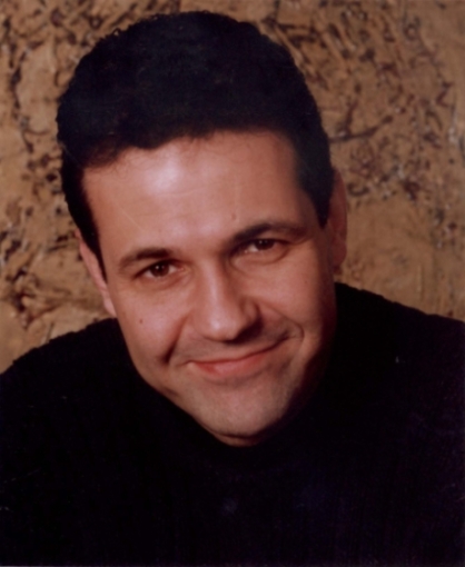 khaled_hosseini_image.1207772132.jpg